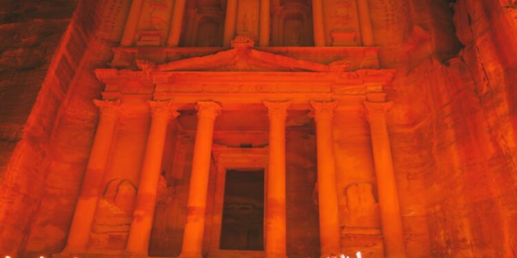 Issues To Know For Visiting Petra At Night time And Little Petra In Jordan – Hand Baggage Solely
