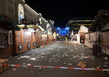 9-12 months-Outdated Killed, Driver Plowed By means of Crowd