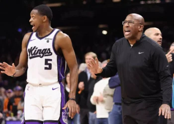 De’Aaron Fox Has Telling Response To Mike Brown’s Firing