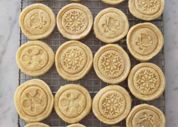 Butter Cookies – A Stunning Mess