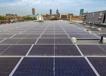Why these medical doctors began writing medical ‘prescriptions’ for solar energy : Photographs