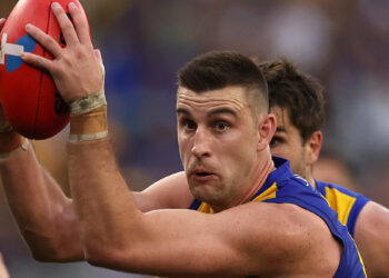 West Coast Eagles’ Elliott Yeo injured at coaching; Kane Cornes slams membership