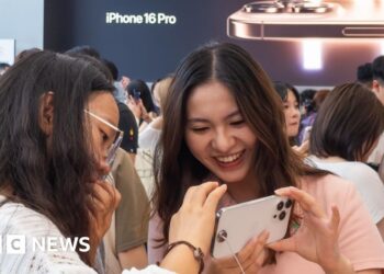 Why Apple is providing uncommon iPhone reductions in China