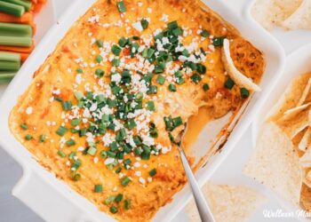 Creamy Buffalo Rooster Dip