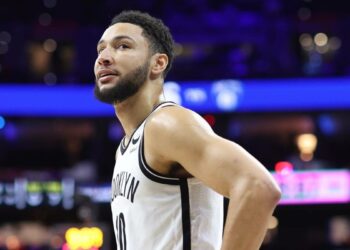 Simmons saga into third chapter as he reunites with Aussie nice