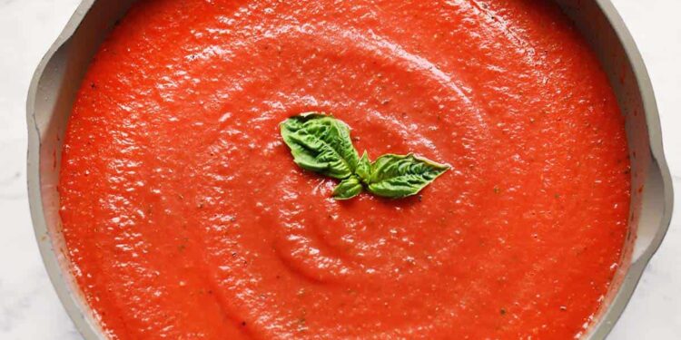 Pomodoro Sauce – A Stunning Mess