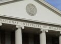 NIH funding freeze stalls $1.5 billion in medical analysis grant funding : Photographs