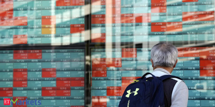 Asian shares: Asian shares fall forward of US non-farm payroll information