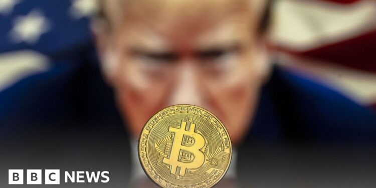 Why has Trump arrange a US crypto stockpile?
