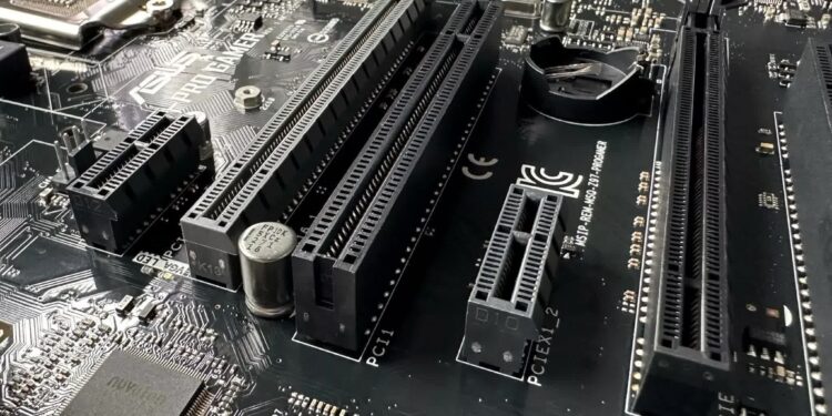 Micron and Astera demo first PCIe 6.0 SSD, delivering 27GBps sequential learn speeds