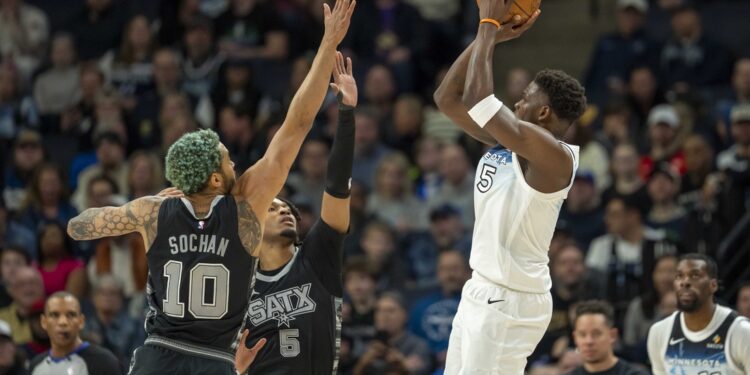 Timberwolves take down Spurs for fifth straight win