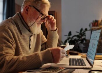 I am 60, single, and I’m scared I will blow the cash in my IRA and wreck my retirement. What ought to I do?