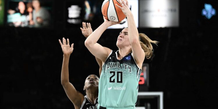 Sabrina Ionescu says WNBA must have a four-point shot