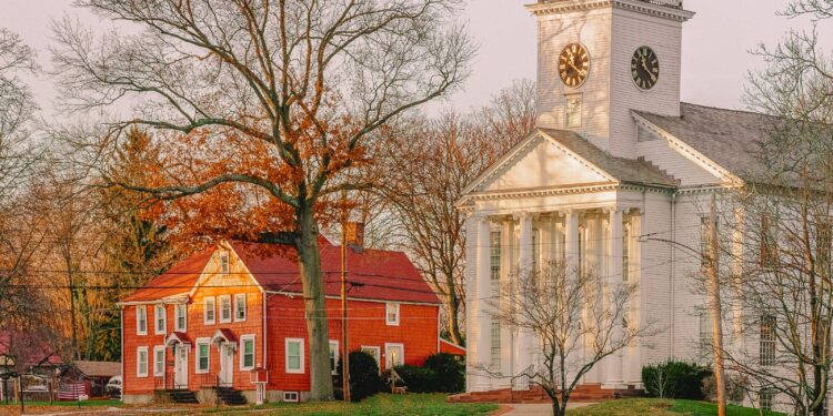 10 Finest Locations In Connecticut To Go to – Hand Baggage Solely