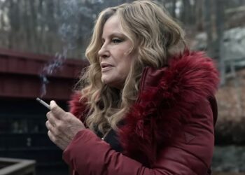 Jennifer Coolidge May “Relate” To Heartbreaking ‘Riff Raff’ Position