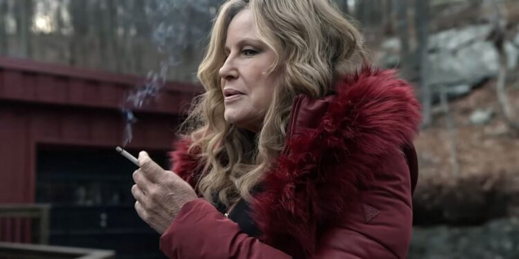 Jennifer Coolidge May “Relate” To Heartbreaking ‘Riff Raff’ Position