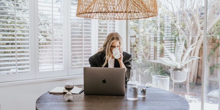 We Tried 10 Low Acid Espresso Manufacturers—This is What Made the Lower