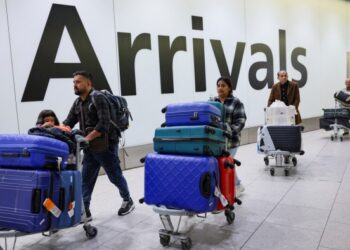 UK ministers launch investigation into blaze that shut Heathrow