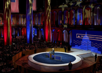 Trump claims nations ‘kissing my ass’ for tariff offers — RT World Information