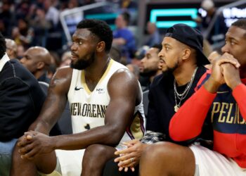 Pelicans shut down Zion Williamson, CJ McCollum for season