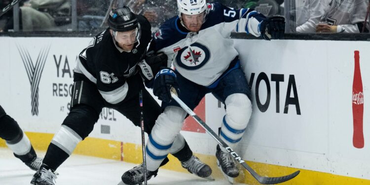 Jets measuring-stick loss vs. Kings no trigger for alarm — but