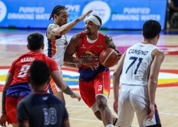 Jason Perkins fuels Phoenix previous Meralco for first win