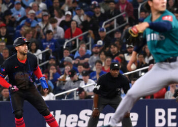 Good situational performs by Blue Jays add as much as drive series-opening victory