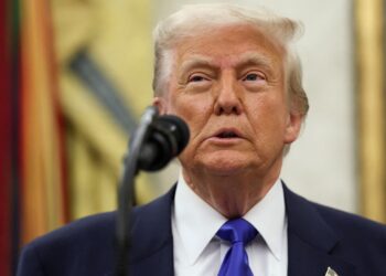 Trump says a charge lower can be like ‘jet gasoline’ for markets, however Powell does not need to do it
