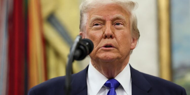 Trump says a charge lower can be like ‘jet gasoline’ for markets, however Powell does not need to do it