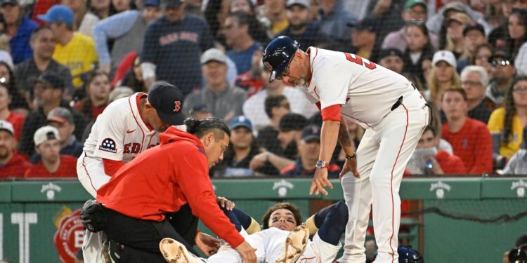 Crimson Sox 1B Triston Casas on IL with ruptured patellar tendon