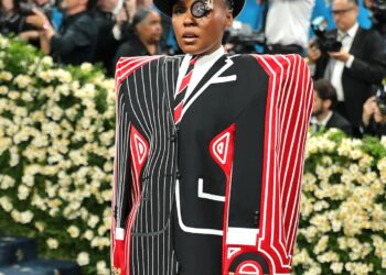 Met Gala 2025: Janelle Monáe Crimson Carpet Look