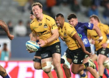 Blues profit from dodgy calls however Drive damage themselves to finish irritating New Zealand tour