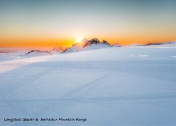 Exploring Icelandic Glaciers: Your Information to the Kjölur Route within the Southeast Highlands
