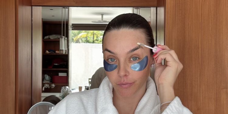 7 Advantages of Peptides in Skincare For Sturdy, Wholesome Pores and skin