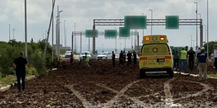 Missile from Yemen hits Ben Gurion Airport