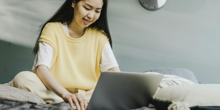 The Large Query: Ought to You Make the Resolution to Work from House?