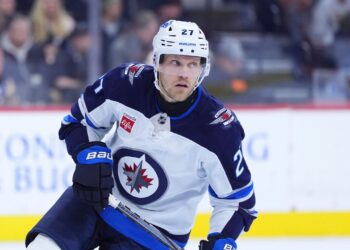 Jets mailbag: May JJ Peterka be a viable alternative for Nikolaj Ehlers?