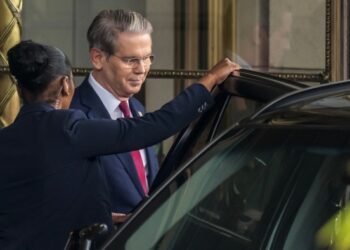 China and US kick off high-stakes commerce talks in Geneva