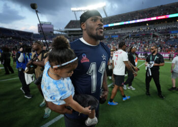 Micah Parsons responds to Brian Schottenheimer’s problem after Cowboys HC claims to have “beat the sh*t” out of Dak Prescott