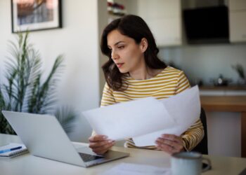 The way to get a HELOC when you have got a low credit score rating