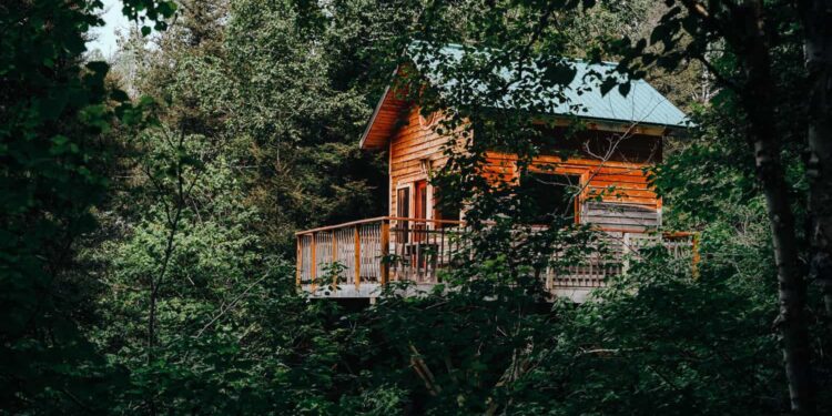 What Are the Finest Household Tenting Areas in Canada?