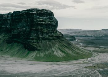 Hidden Locations In Iceland: 11 Locations You’ll Miss If You Solely Do the Golden Circle! – Hand Baggage Solely