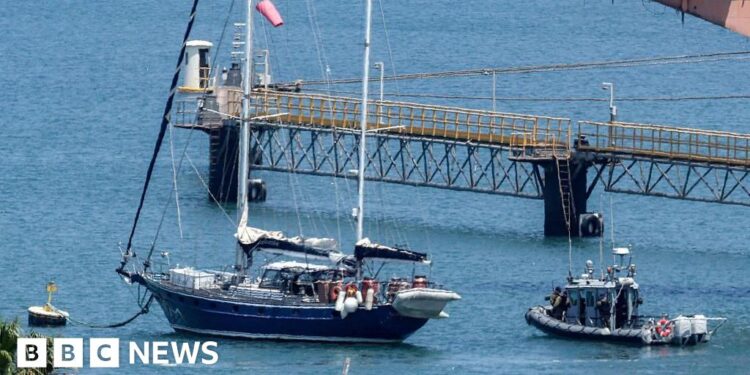 Six Gaza support boat activists deported from Israel