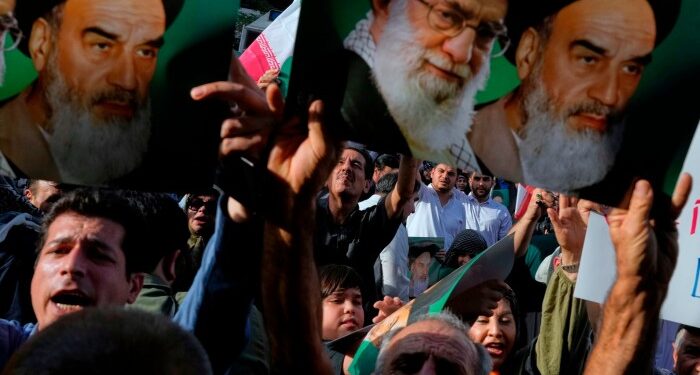 Iran overseas minister to carry talks with Putin in Moscow