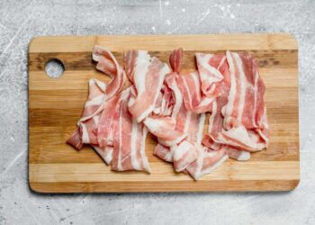 Lean Hog Futures Warn of a Market Prime, However Can Burgers and BLTs Save the Day?