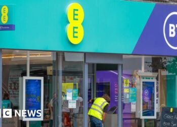 EE says newest outage fastened after ‘technical fault’