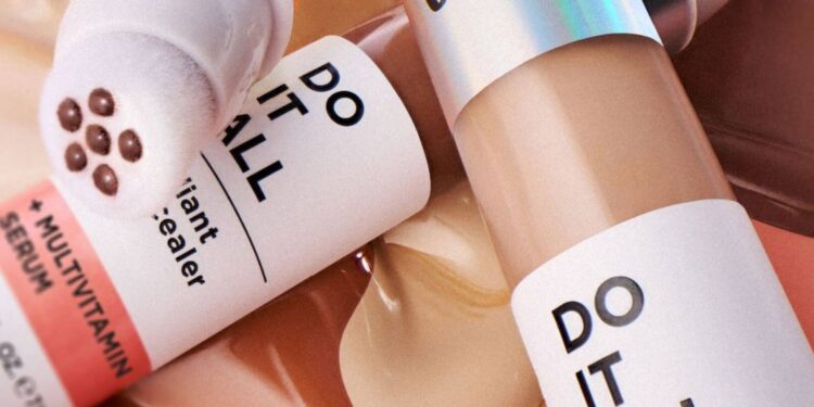 Tretinoin Flaking Disappears Immediately With This Hydrating Concealer