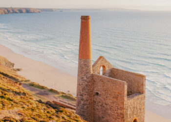 15 Prettiest And Finest Areas In Cornwall to Go to! – Hand Baggage Solely