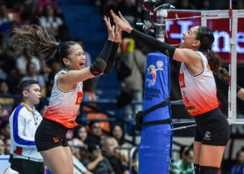 Cignal posts uncommon win over Creamline for 3-0 begin