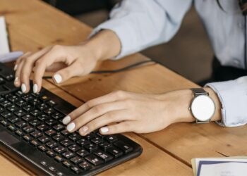 Straightforward Tricks to Keep Productive: Work-From-Residence Motivation